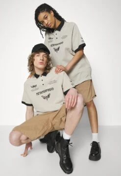 YOURTURN Genderless Parachute - Shorts - Brown -Yourturn Verkoopwinkel 0a098ffaef5c4f0797a723c98a77422a