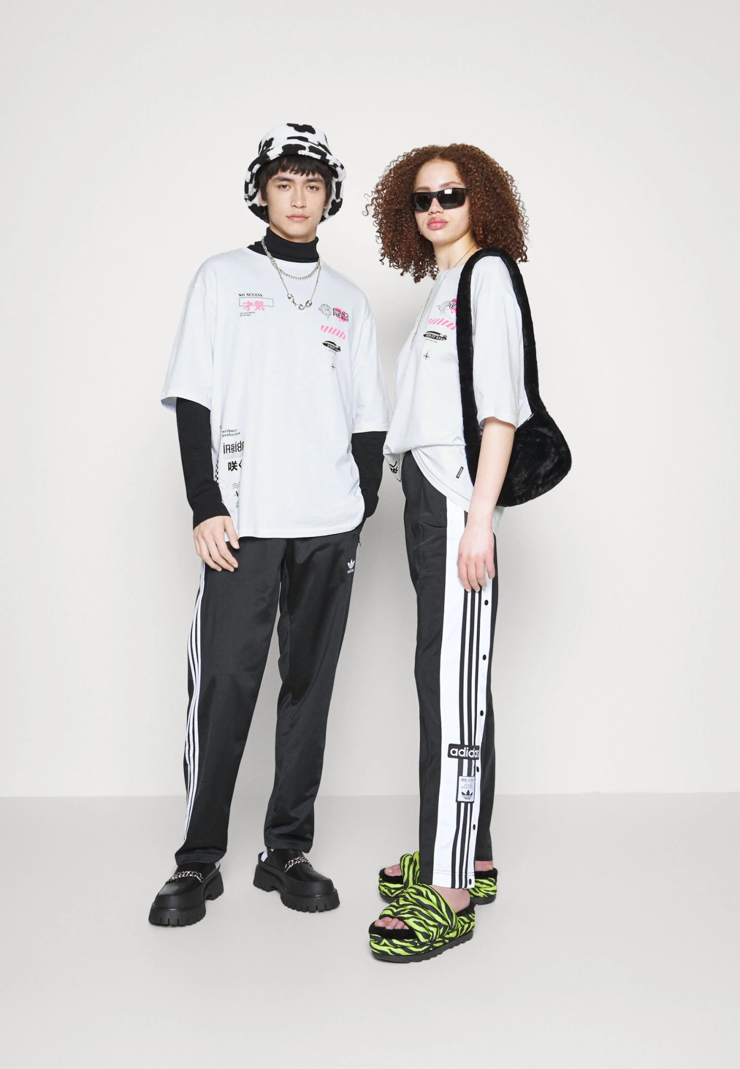 YOURTURN Unisex - T-Shirt Print - White 2 YOURTURN Unisex - T-Shirt Print - White - Afbeelding 2