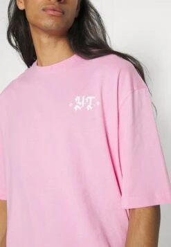 YOURTURN Unisex - T-Shirt Print - Pink 13 YOURTURN Unisex - T-Shirt Print - Pink -Yourturn Verkoopwinkel 1adf9a33f54d4899907d8dc961440dac