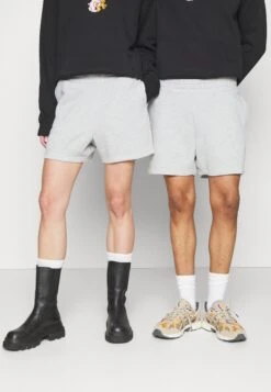 YOURTURN Unisex- Shorts - Light Grey 11 YOURTURN Unisex- Shorts - Light Grey -Yourturn Verkoopwinkel 1b8e0083a1354caa82f4164849fc74af