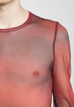 YOURTURN Unisex - Longsleeve -Red -Yourturn Verkoopwinkel 1d6fc982d79e438489b64a95228e65ff