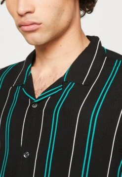 YOURTURN Unisex - Overhemdblouse - Black 11 YOURTURN Unisex - Overhemdblouse - Black -Yourturn Verkoopwinkel 1e521b19c7ff4a7290193e72824ee701