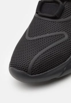 YOURTURN Sneakers Hoog - Black 11 YOURTURN Sneakers Hoog - Black -Yourturn Verkoopwinkel 251a9d080291444281d084a4d5fe85a0