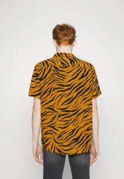 YOURTURN Genderless Resort- Overhemd - Black -Yourturn Verkoopwinkel 26a0454ac9574b92a5d21d45545ffa8f