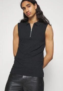 YOURTURN Unisex - Top - Black 9 YOURTURN Unisex - Top - Black -Yourturn Verkoopwinkel 27c2a2f91f0446b4ab426c561f254307