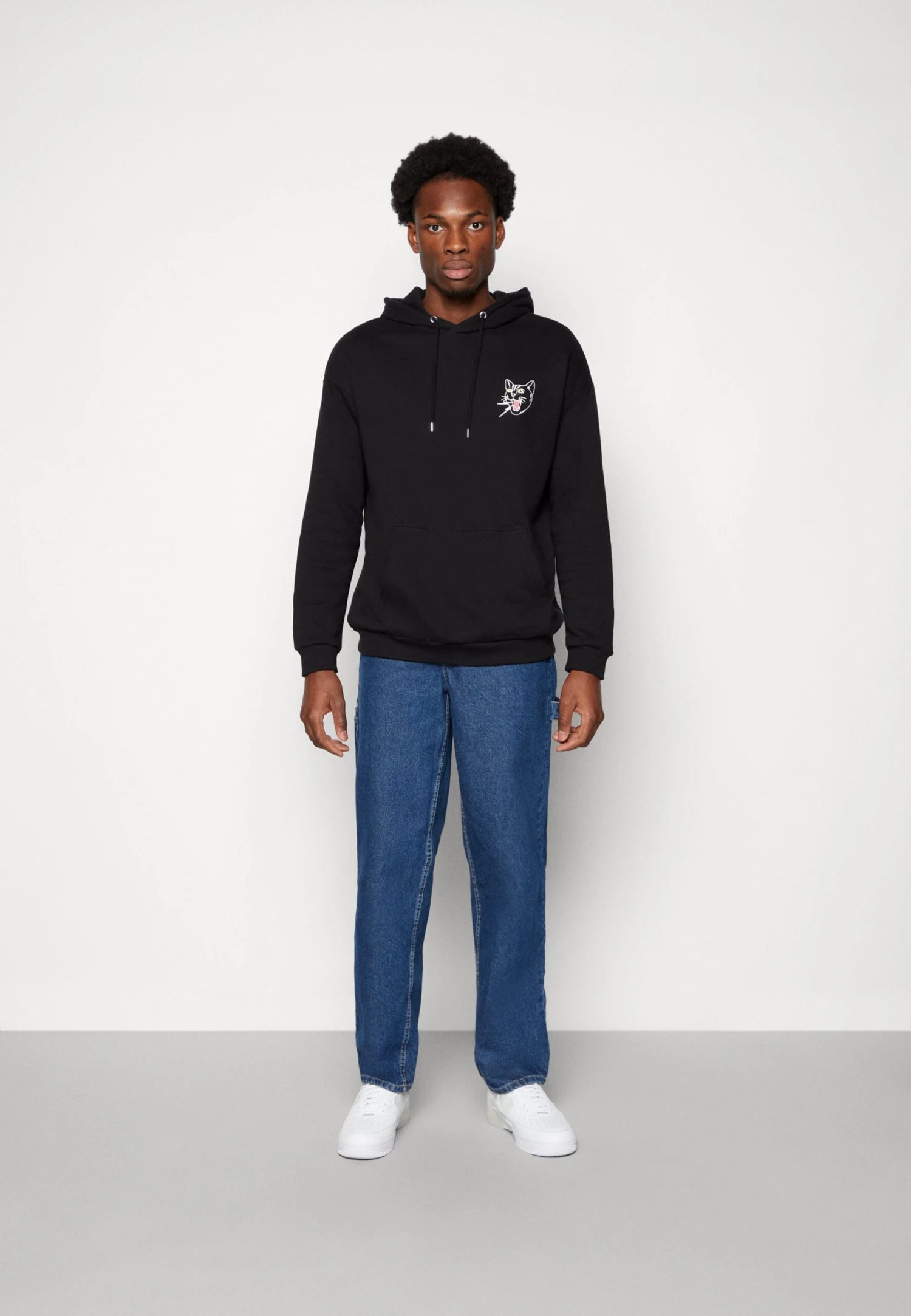 YOURTURN Unisex - Hoodie - Black 2 YOURTURN Unisex - Hoodie - Black - Afbeelding 2