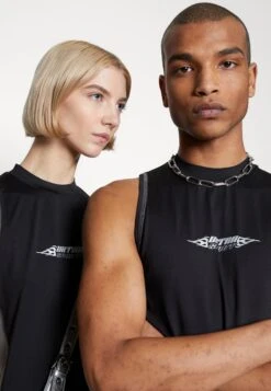 YOURTURN Unisex - Top - Black 9 YOURTURN Unisex - Top - Black -Yourturn Verkoopwinkel 521513579e2b418aada24f416c1f819d