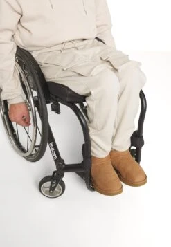 YOURTURN Trainingsbroek - Beige 13 YOURTURN Trainingsbroek - Beige -Yourturn Verkoopwinkel 7bb3fa43c00b411a9ee8e8e4d18de31e