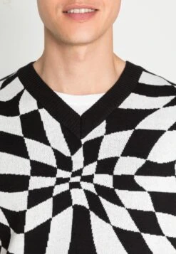 YOURTURN Distorted Check Vest Unisex - Trui - Black/White 9 YOURTURN Distorted Check Vest Unisex - Trui - Black/White -Yourturn Verkoopwinkel 7dcb994c98d14ce7a38fa74356cb62c7