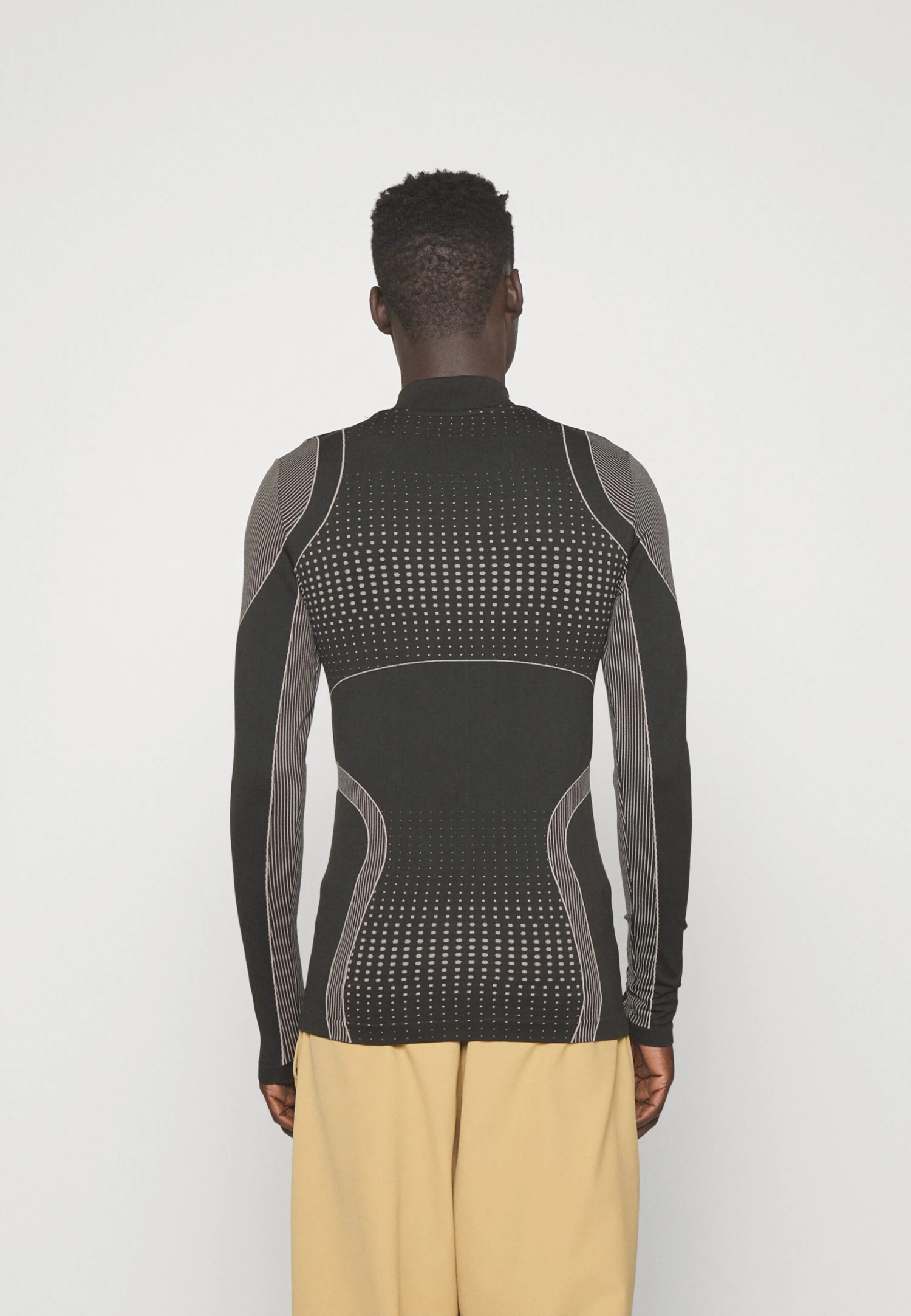 YOURTURN Jaquard Sports Unisex - Longsleeve - Black 3 YOURTURN Jaquard Sports Unisex - Longsleeve - Black - Afbeelding 3