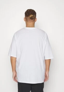 YOURTURN Unisex 3 Pack- T-Shirt Basic - White/Lilac/Black -Yourturn Verkoopwinkel a1a76bf9906b4a7da28a38512a08dc52