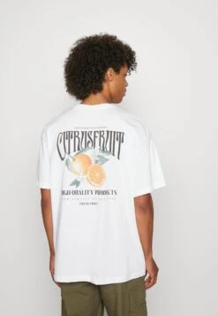 YOURTURN Orange Fruit Graphic Tee- T-Shirt Print - White 8 YOURTURN Orange Fruit Graphic Tee- T-Shirt Print - White -Yourturn Verkoopwinkel c0c64de1e78b488f9f5c9e4f8f6a5666
