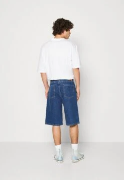 YOURTURN Unisex - Jeansshort - Blue Denim 8 YOURTURN Unisex - Jeansshort - Blue Denim -Yourturn Verkoopwinkel d357d7a7178a48789eeb600a35d29183