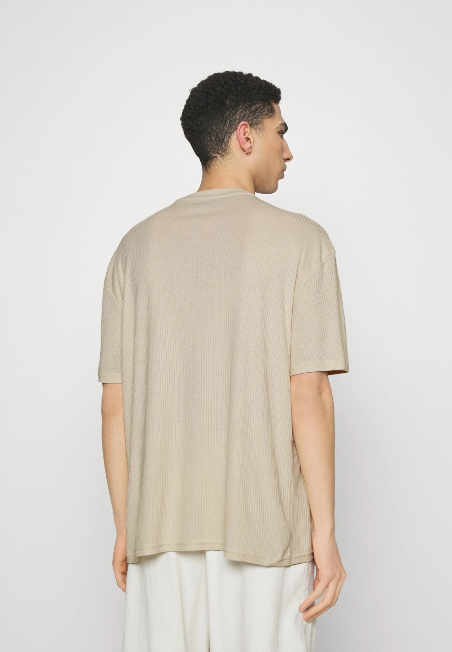 YOURTURN Unisex 2 Pack - T-Shirt Basic - Offwhite/Light Green 3 YOURTURN Unisex 2 Pack - T-Shirt Basic - Offwhite/Light Green - Afbeelding 3