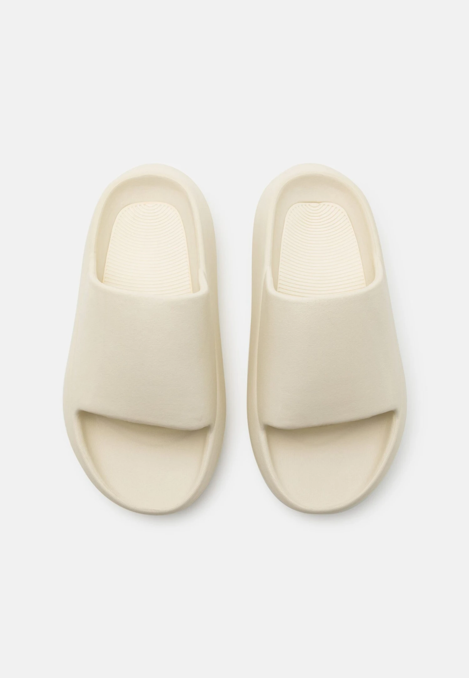 YOURTURN Badslippers - Off-White 4 YOURTURN Badslippers - Off-White - Afbeelding 4
